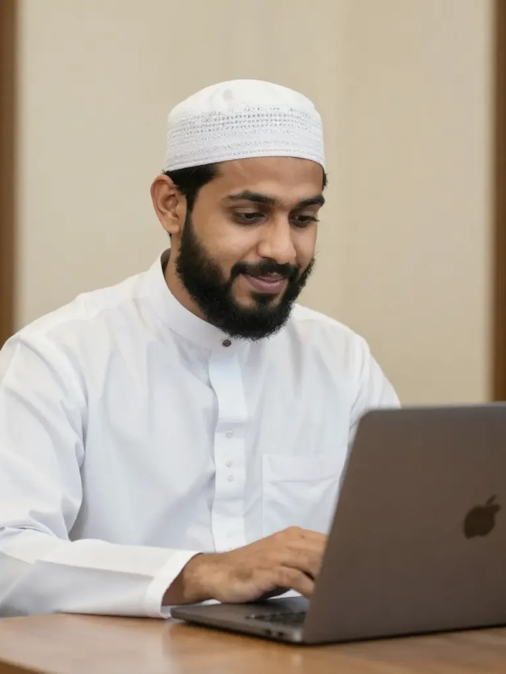 Online Quran Teacher is taking class of adult student